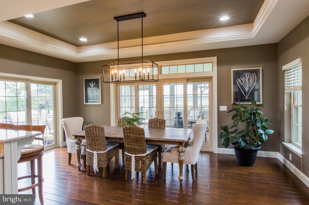 PINE VIEW ESTATES - Residential