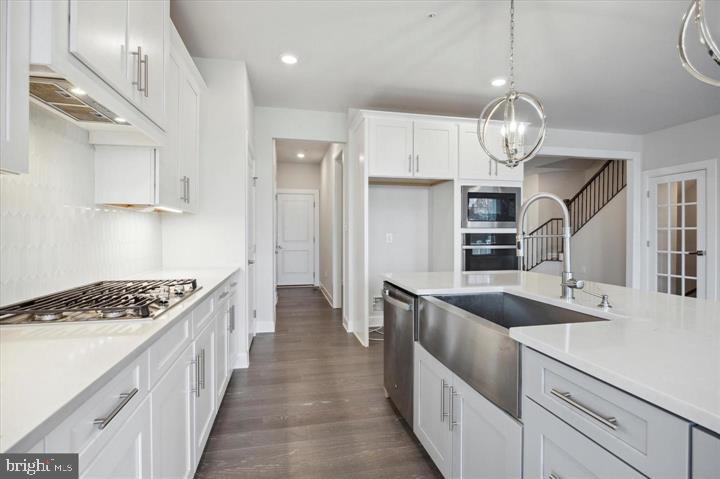 MALVERN CROSSING - Residential