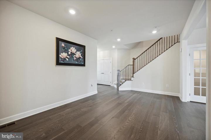 MALVERN CROSSING - Residential