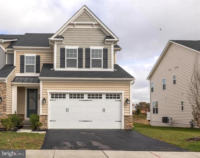 MALVERN CROSSING - Residential