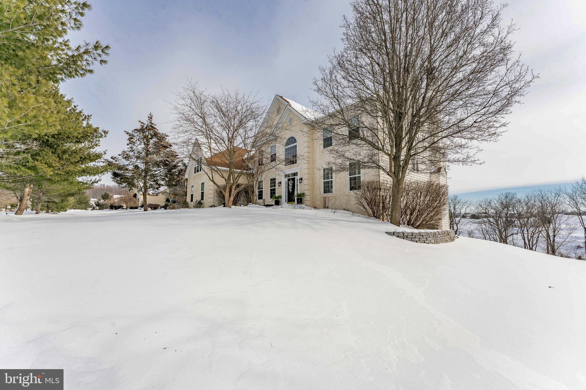 RAVENS CLAW - Residential