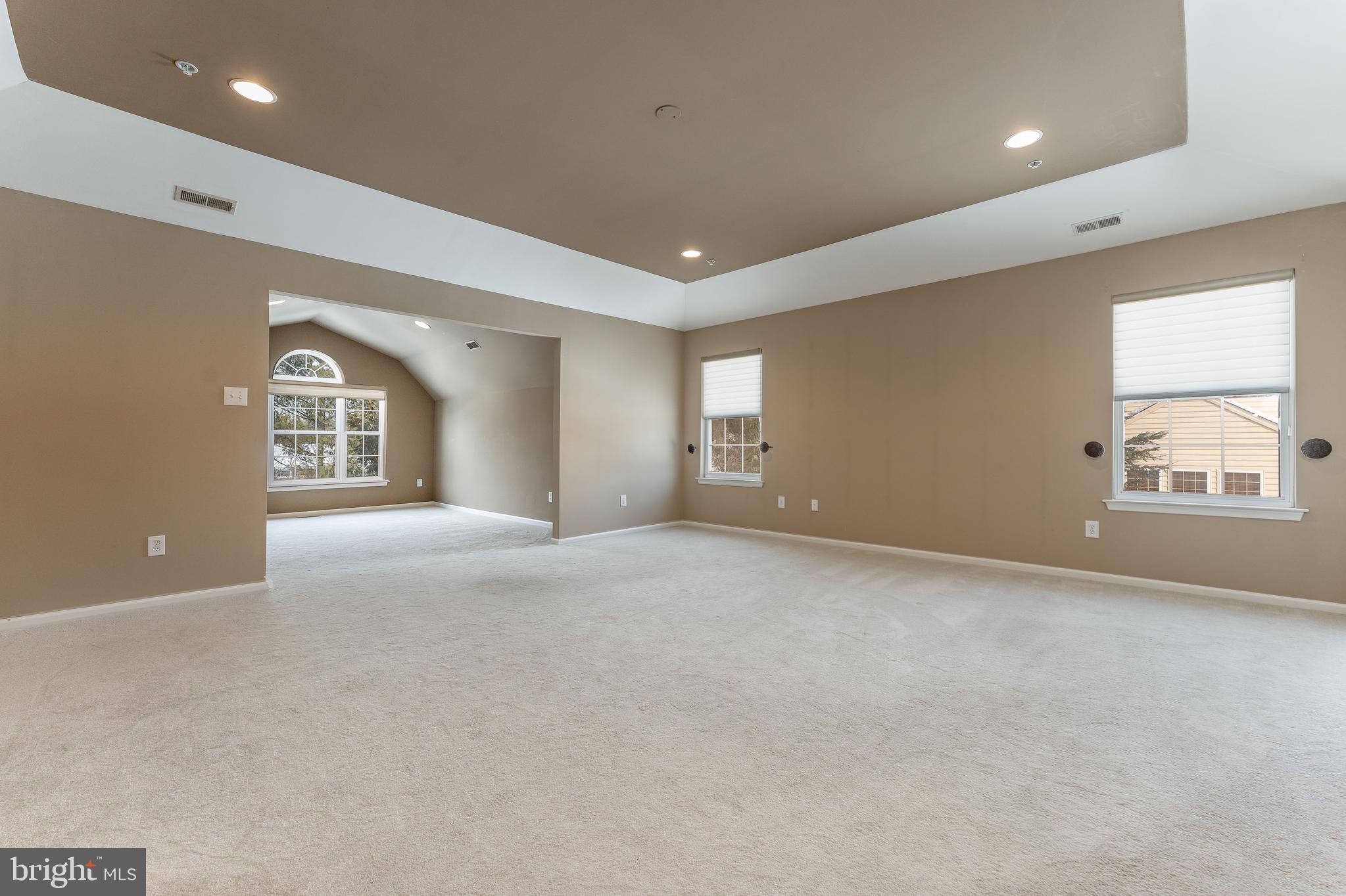 RAVENS CLAW - Residential