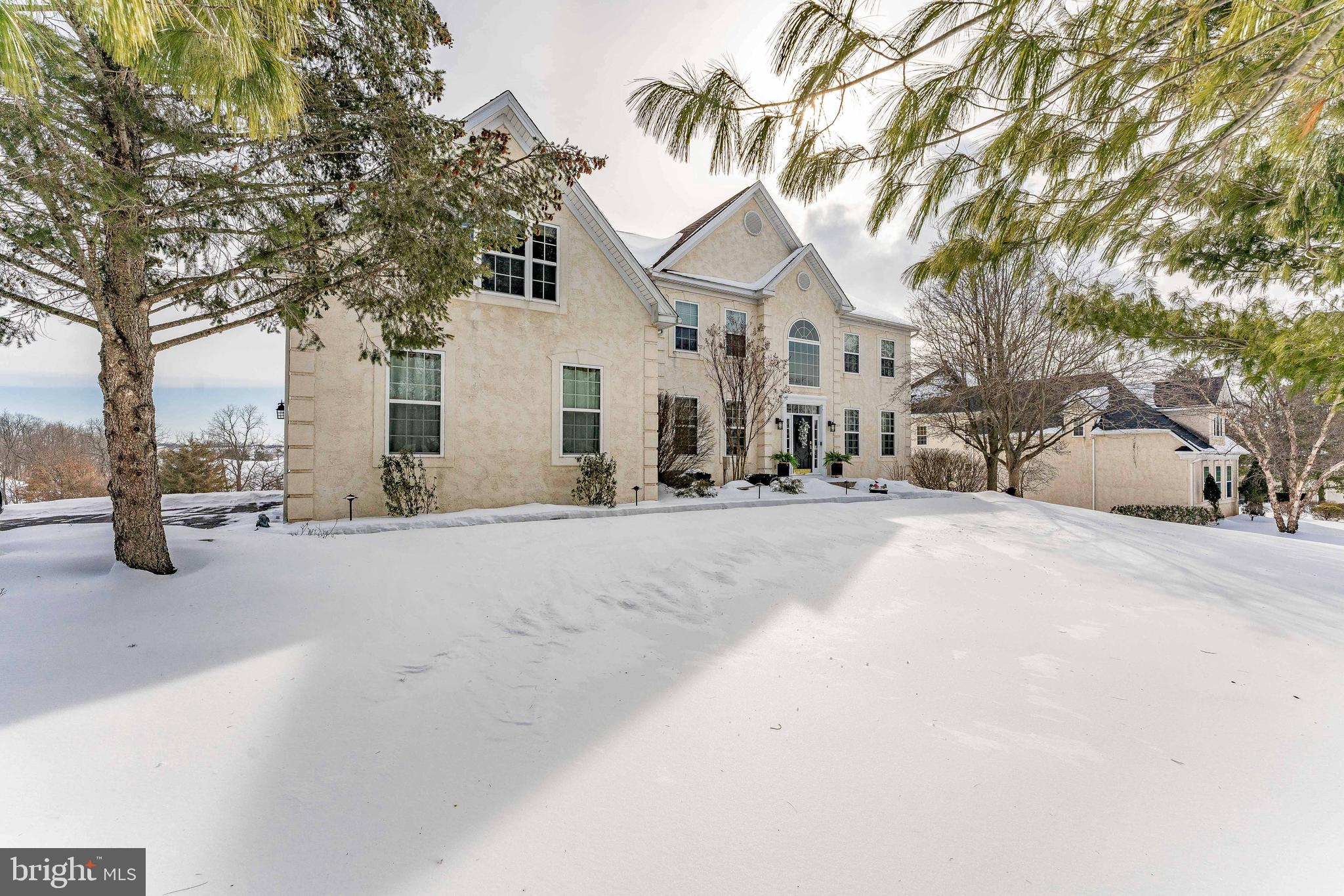 RAVENS CLAW - Residential