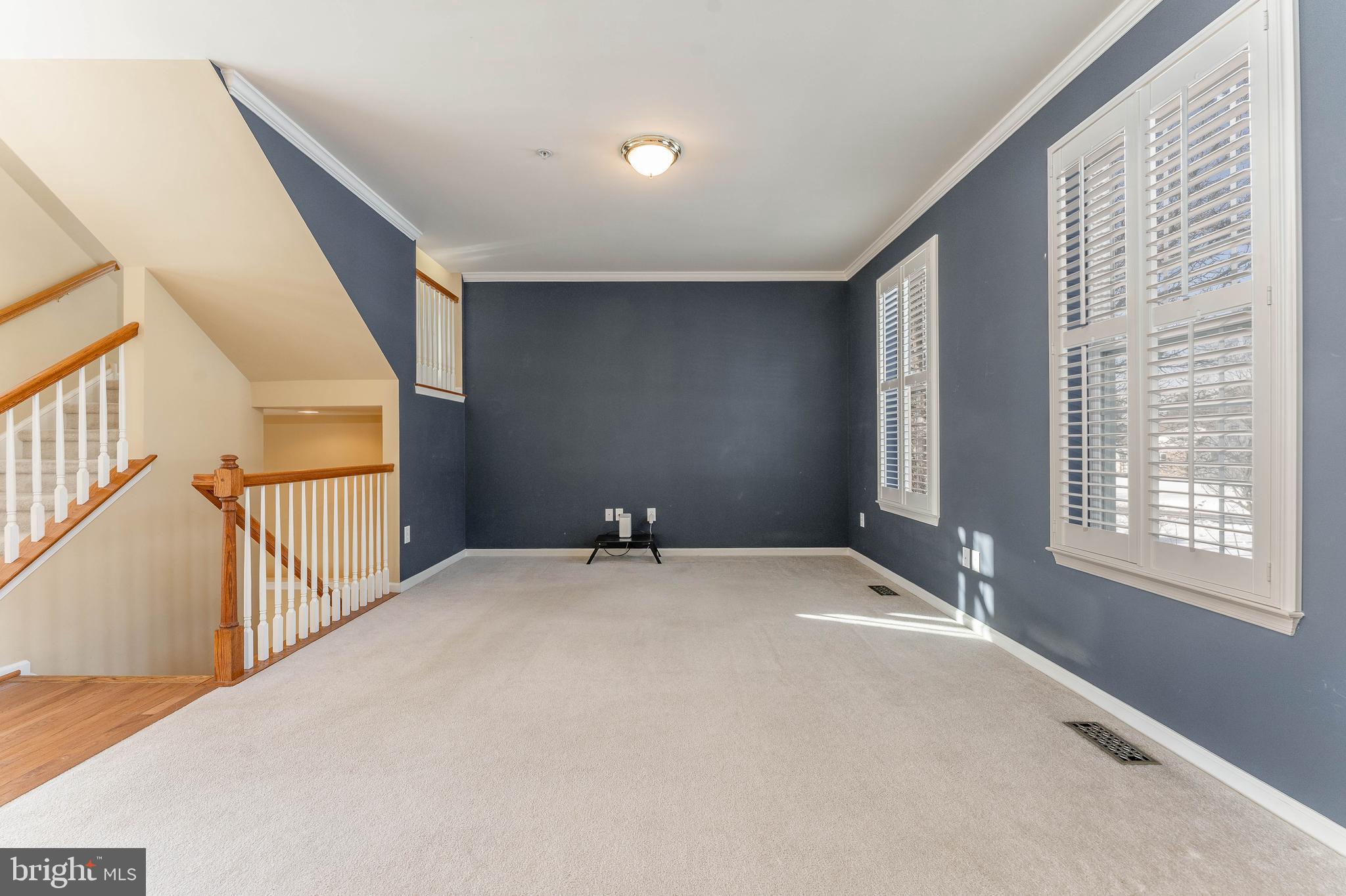 RAVENS CLAW - Residential