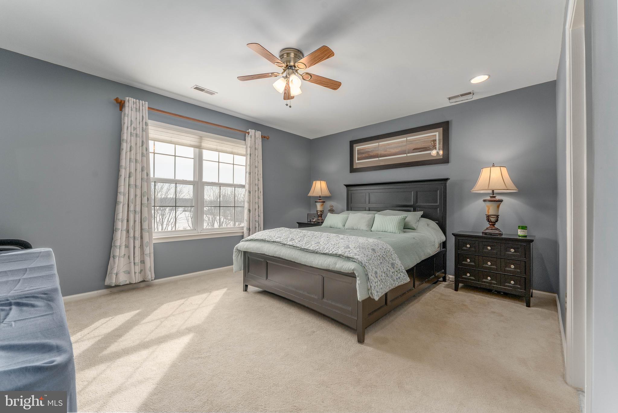 RAVENS CLAW - Residential