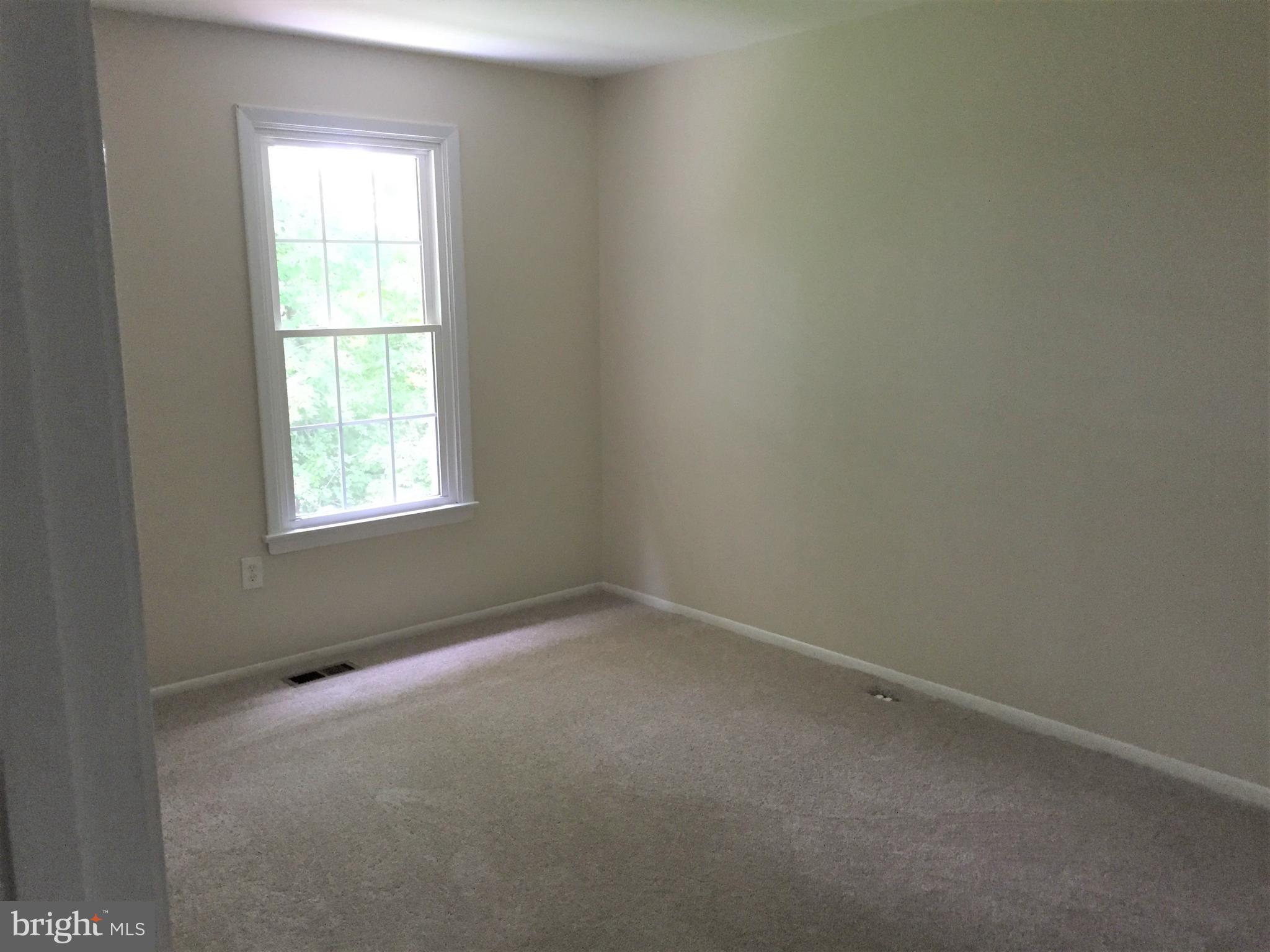 WHISPERING WOODS - Residential Lease