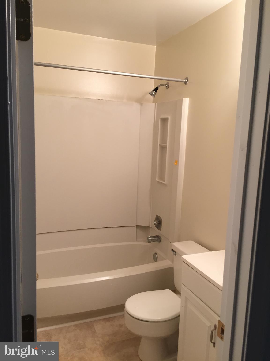 WHISPERING WOODS - Residential Lease