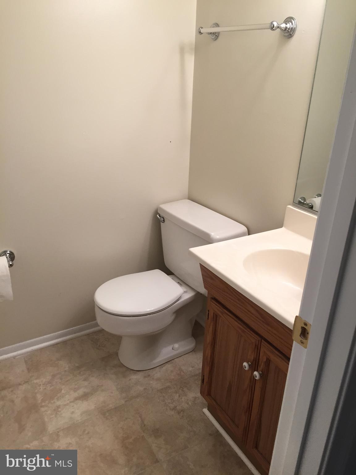 WHISPERING WOODS - Residential Lease