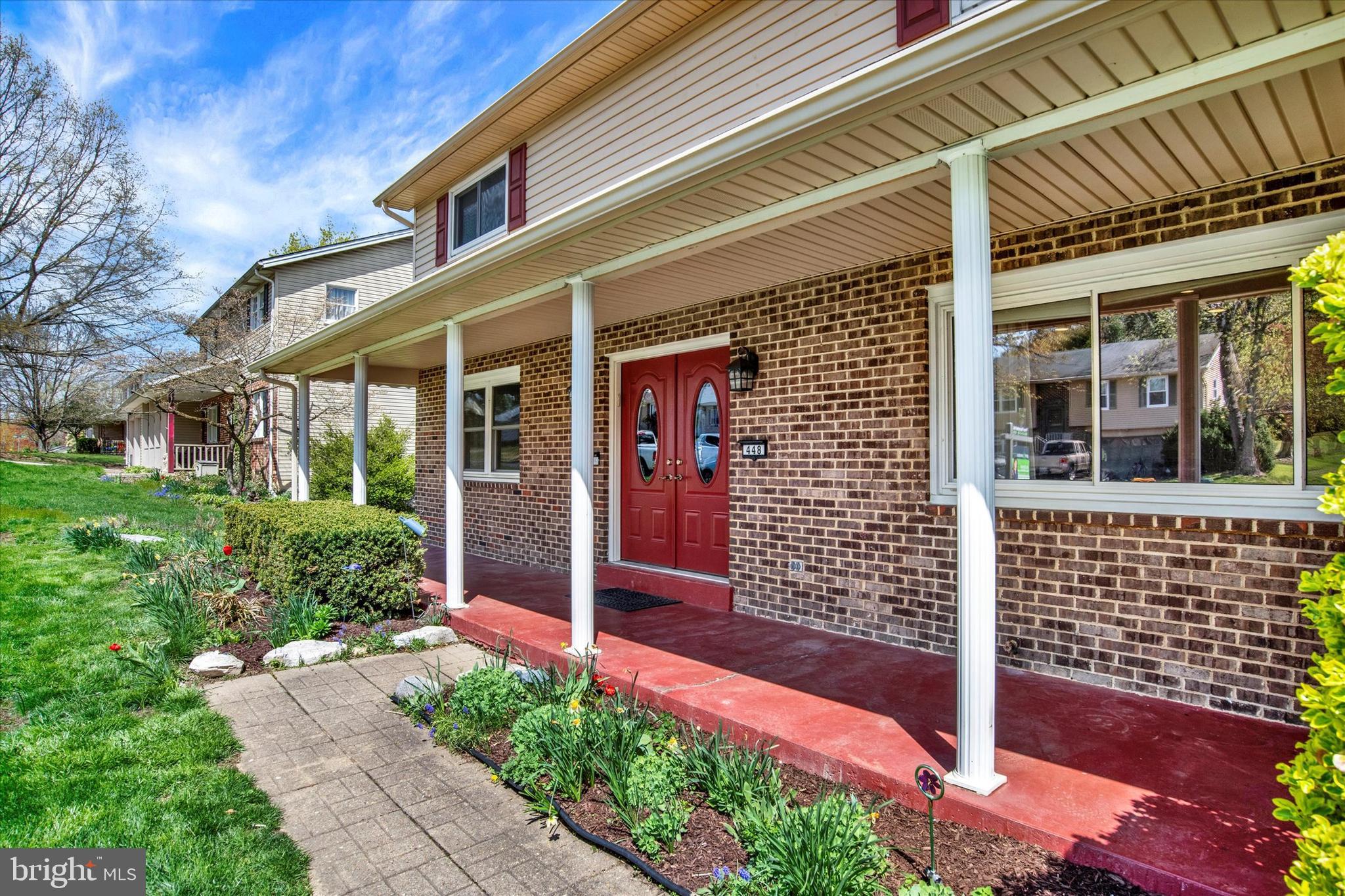 INDIAN CREEK - Residential