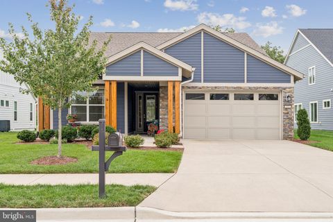 153 SONG SPARROW DRIVE LAKE FREDERICK VA 22630