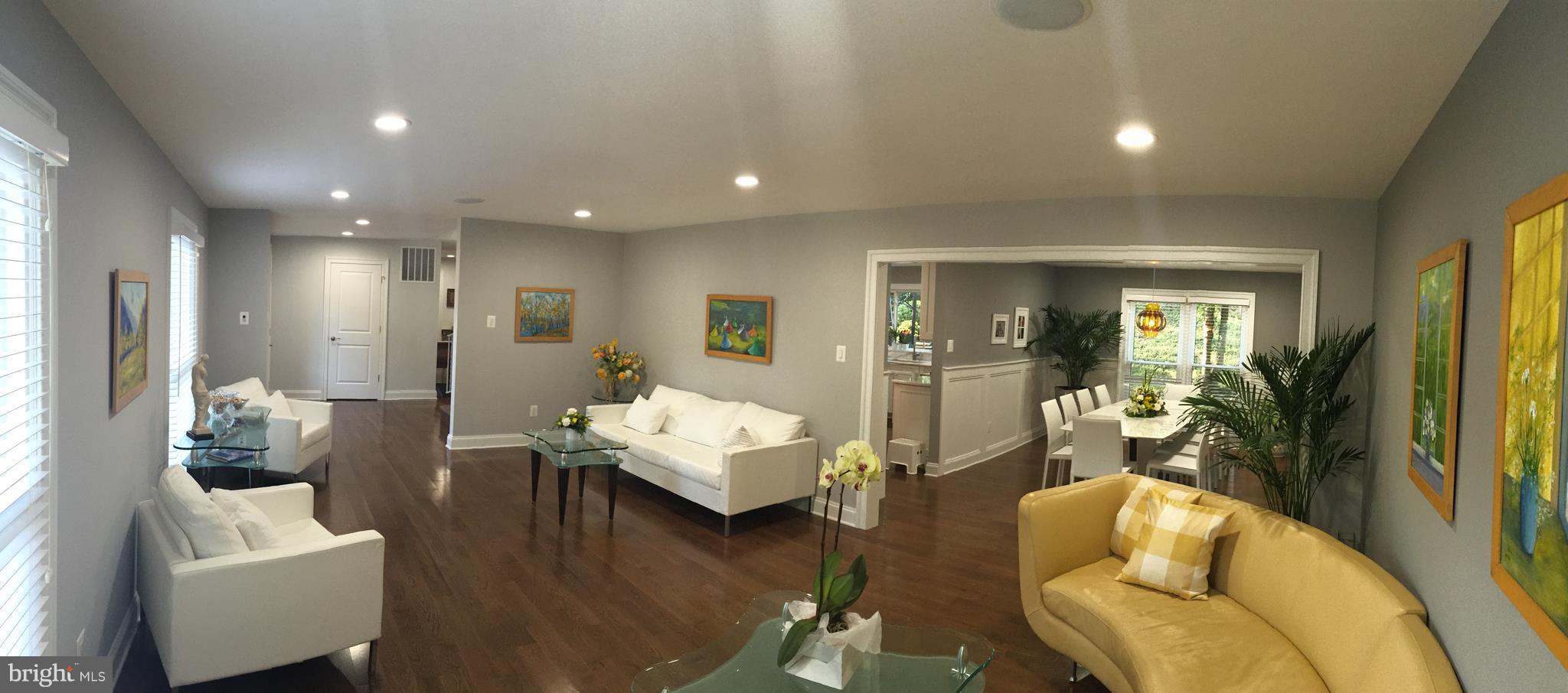 LANGLEY OAKS - Residential