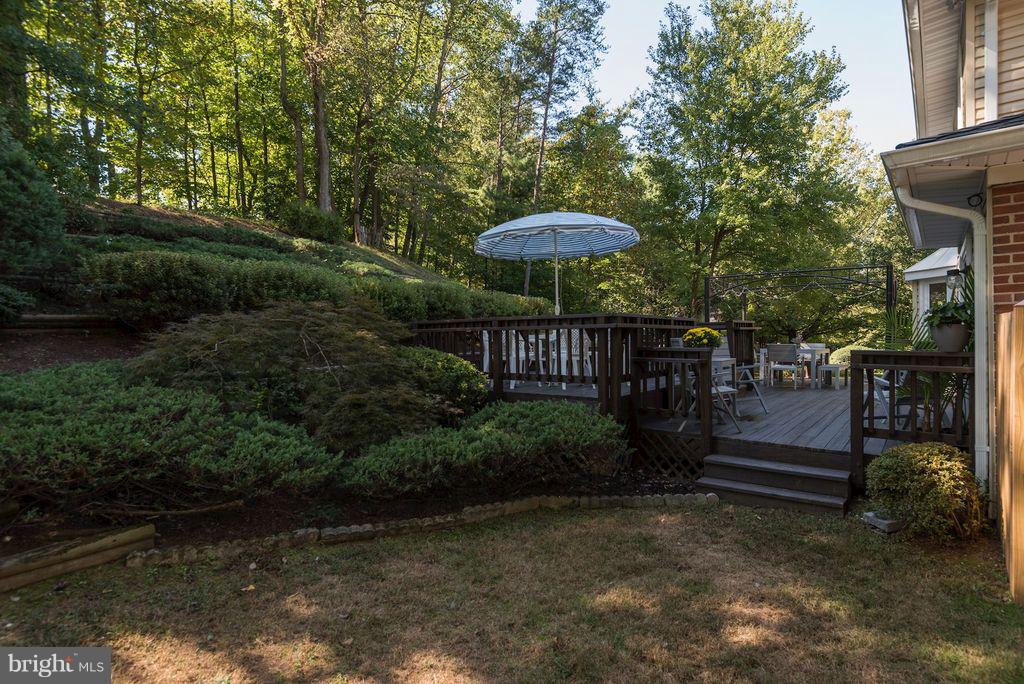 LANGLEY OAKS - Residential