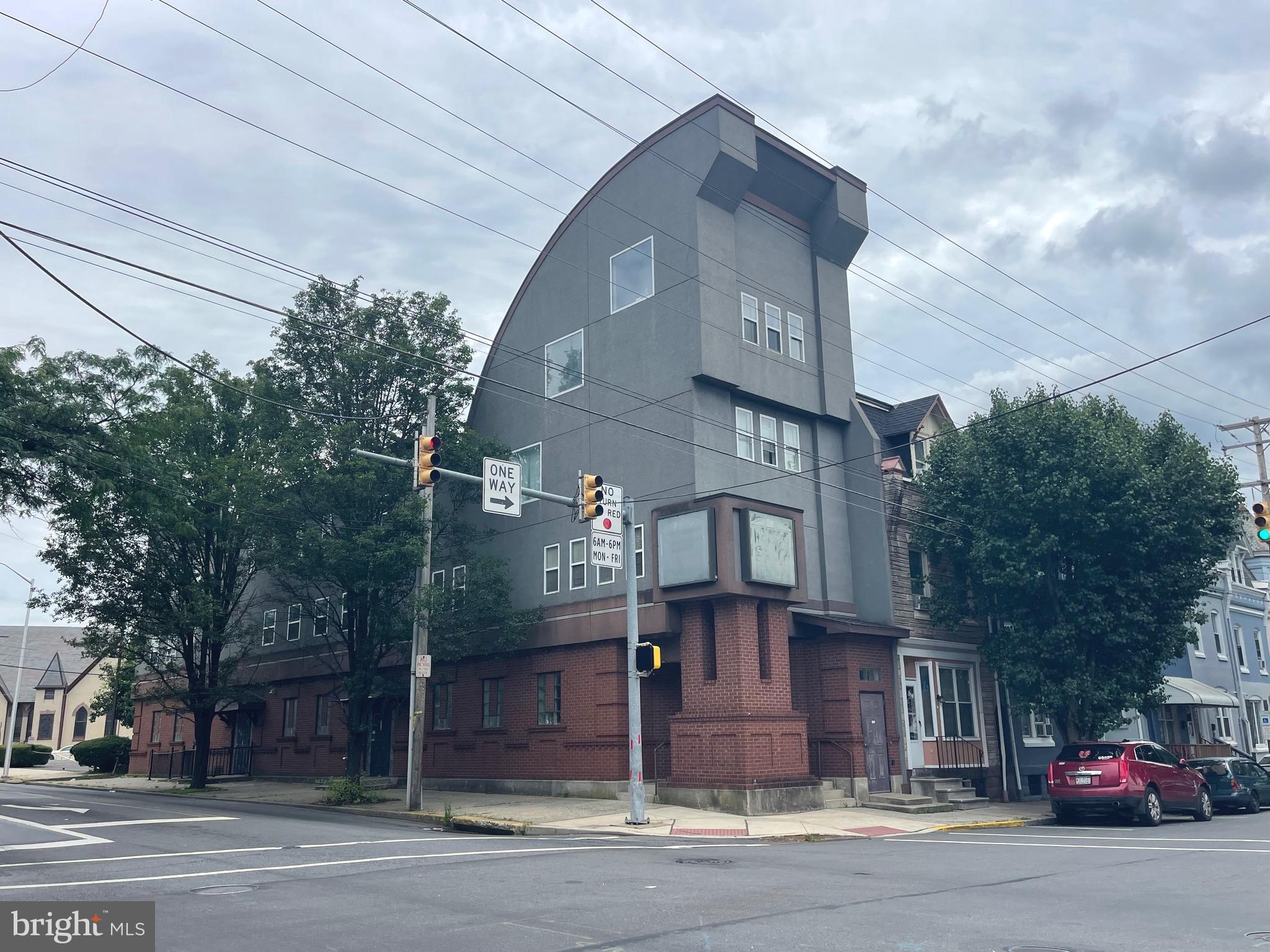 383 SCHUYLKILL AVENUE
