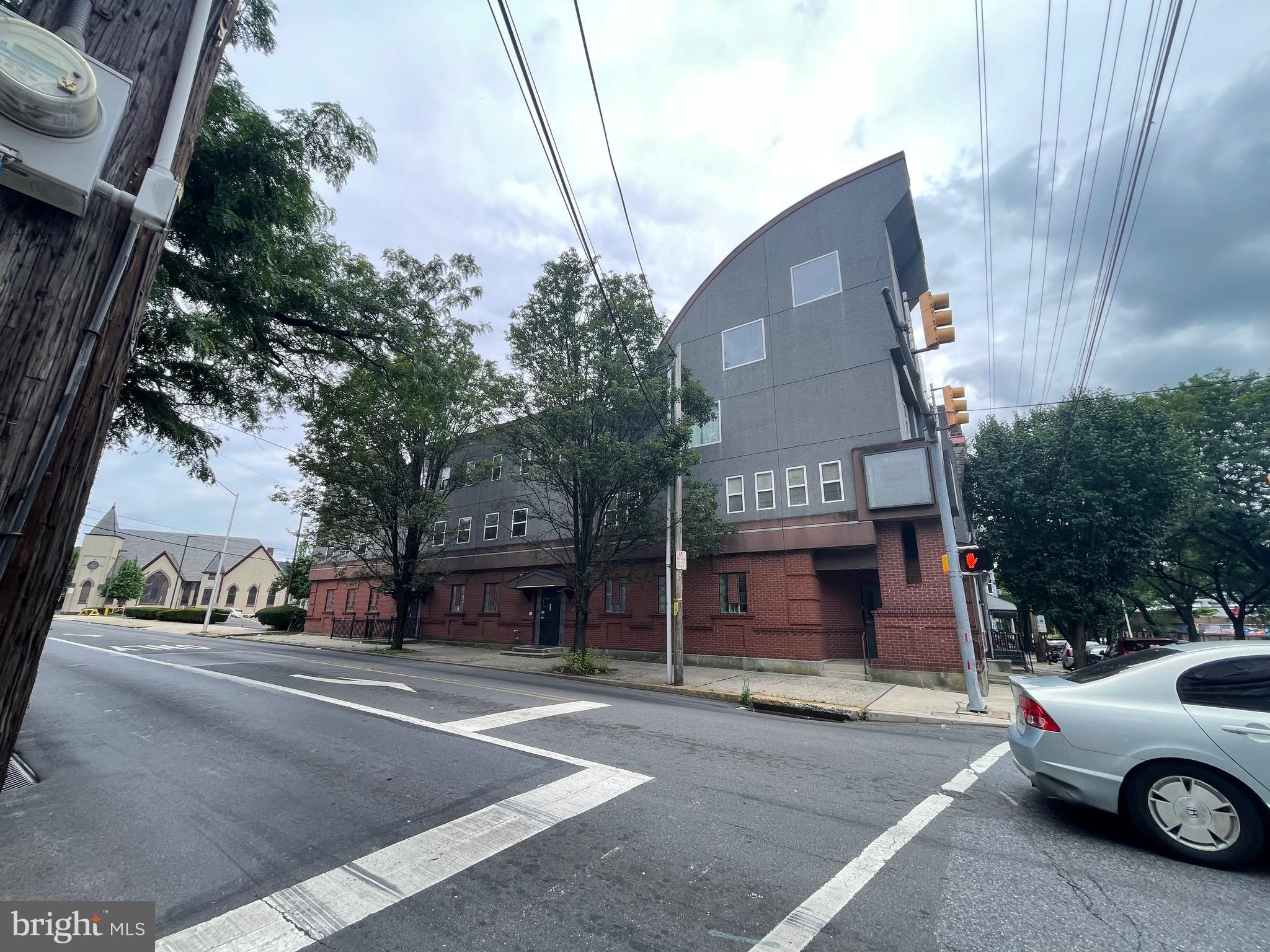 383 SCHUYLKILL AVENUE