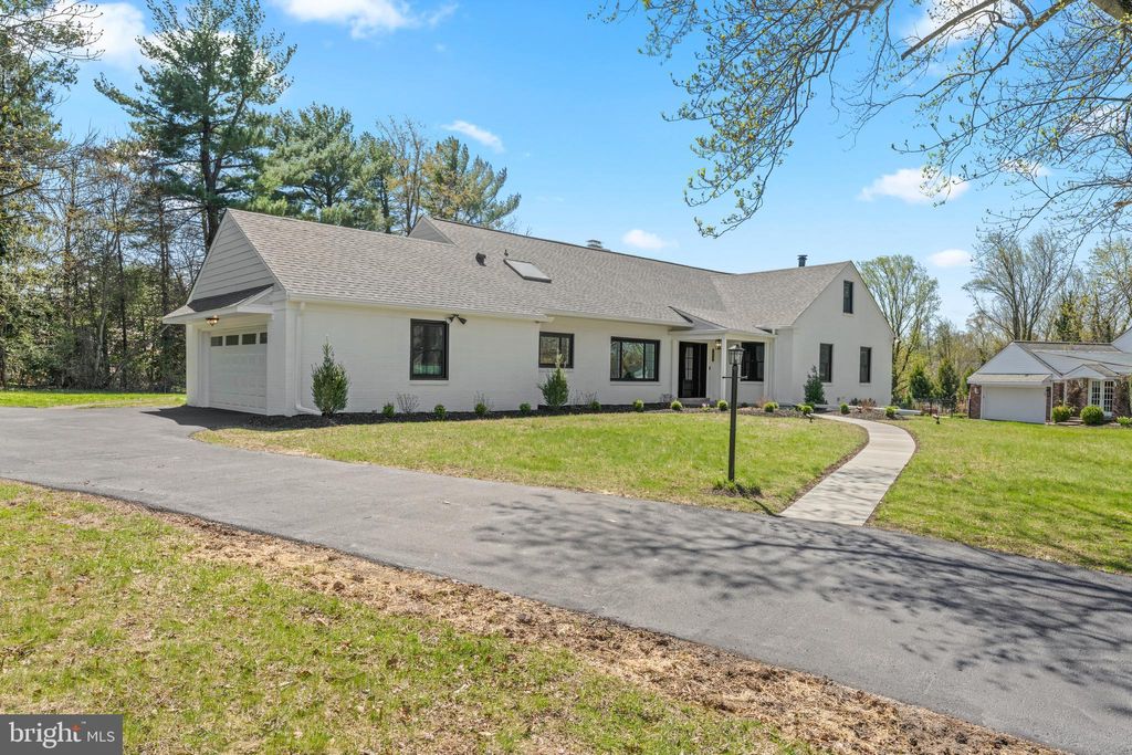 Photo of 1021 Walsh Lane, NARBERTH, PA 19072 (MLS # PAMC2174696)