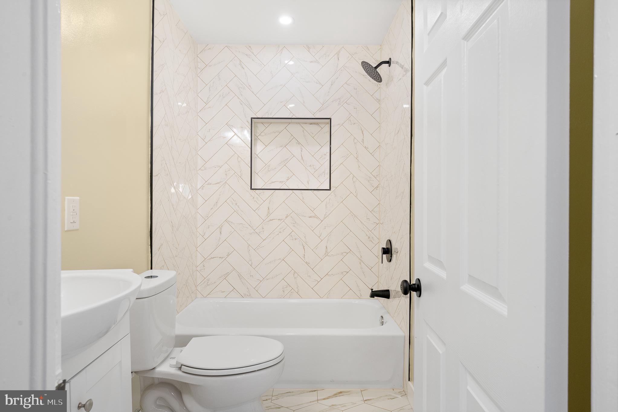 INVERNESS - Residential