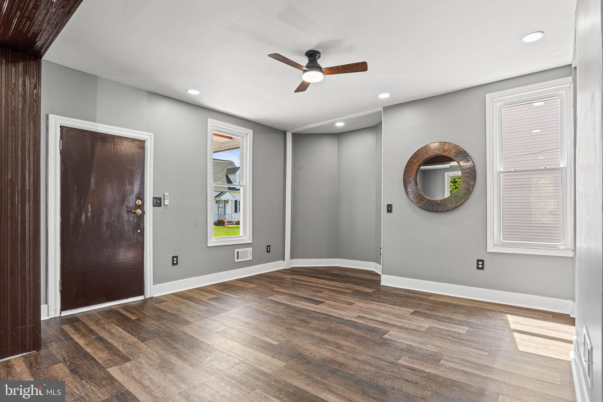 283 N LOCUST POINT ROAD