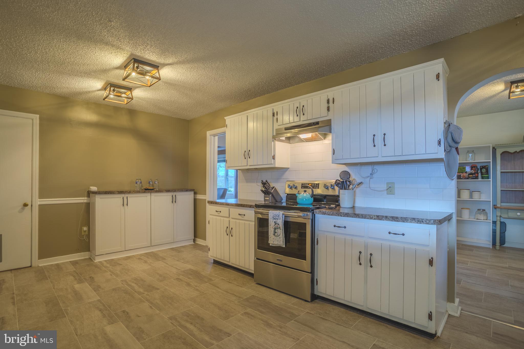 OAK BREEZE - Residential