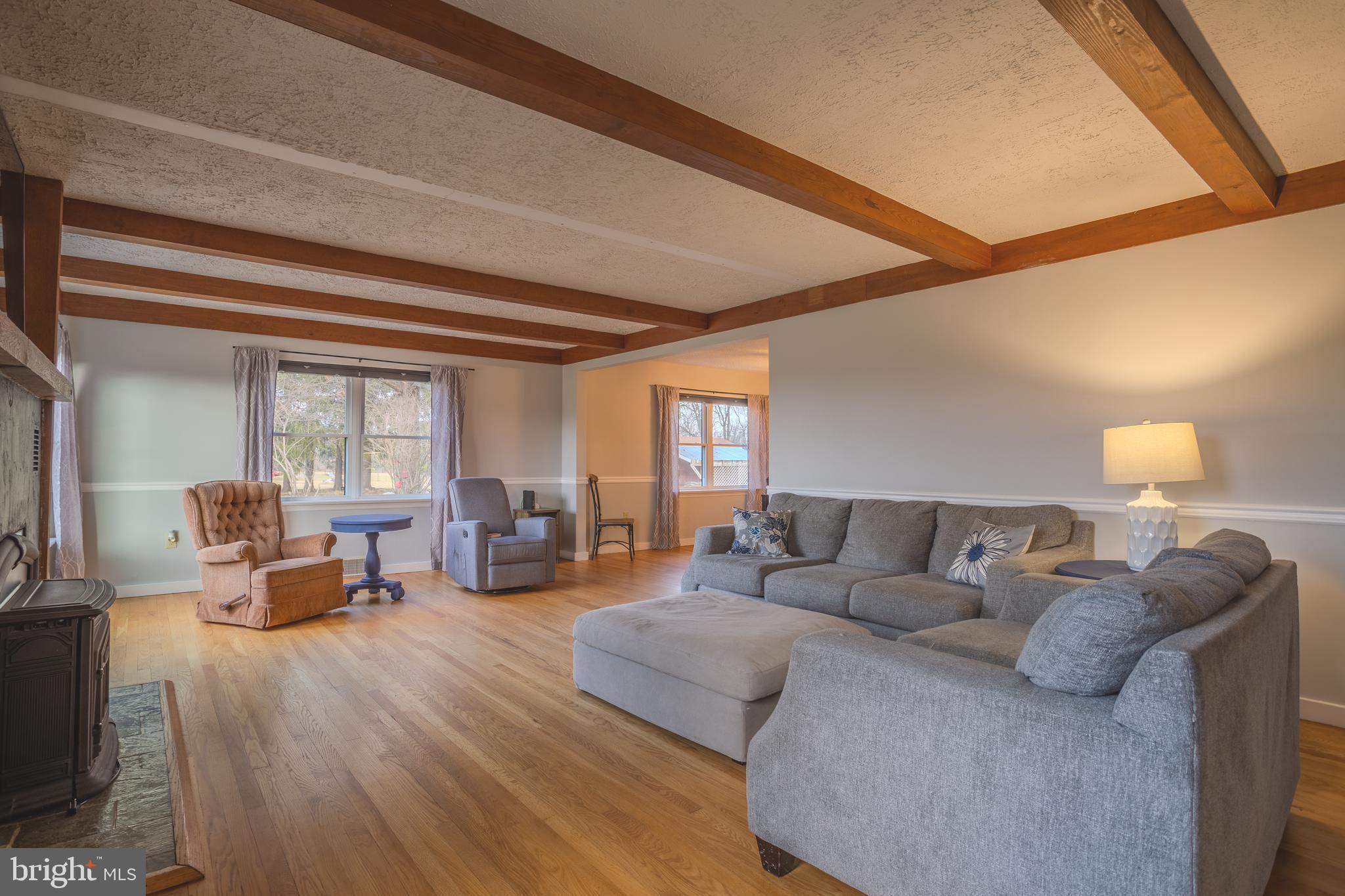 OAK BREEZE - Residential