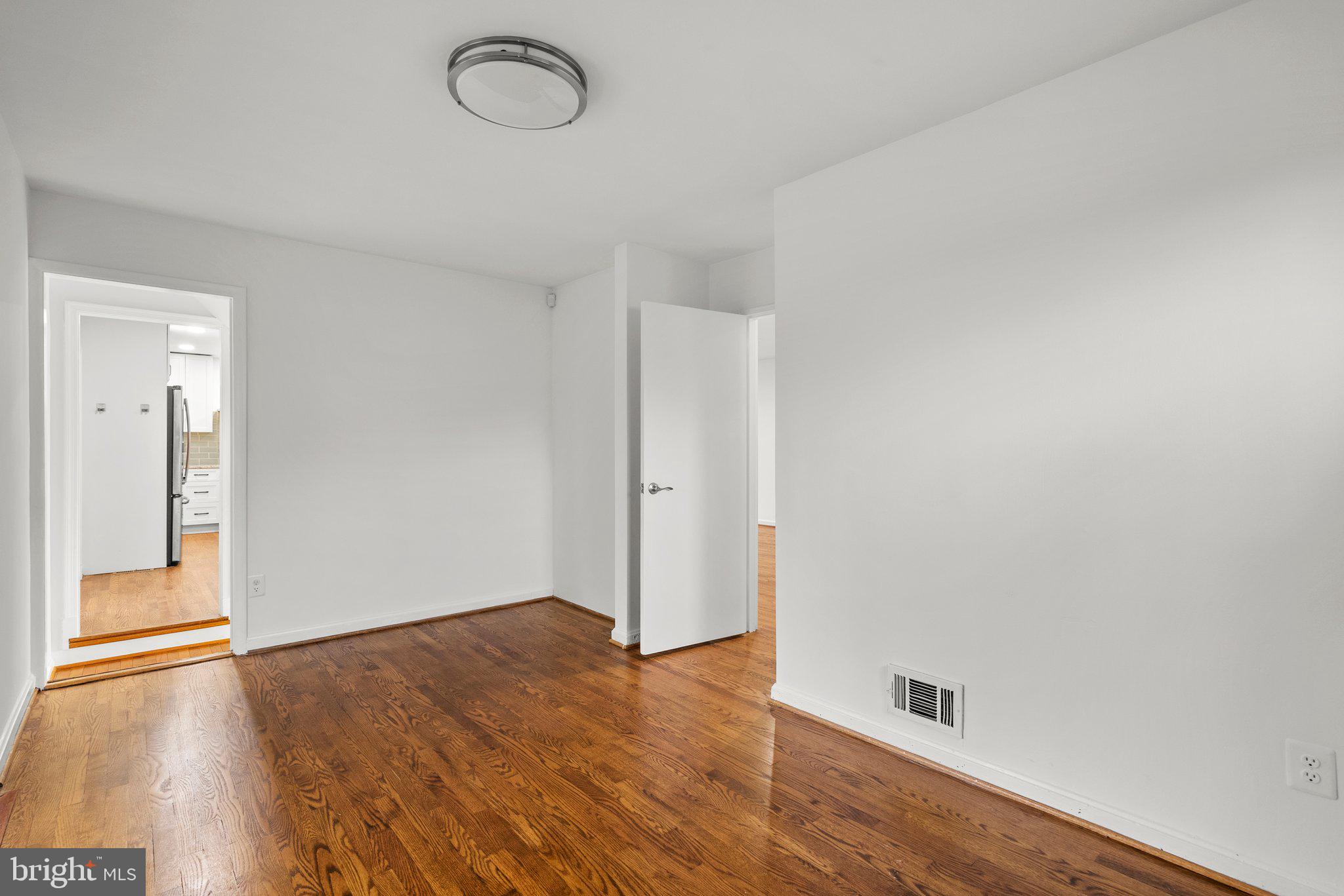 RANDOLPH HILLS - Residential Lease