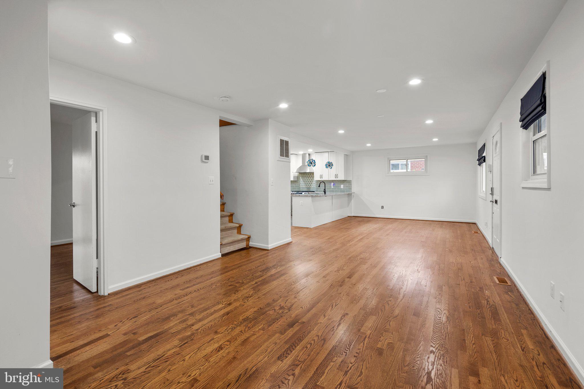 RANDOLPH HILLS - Residential Lease