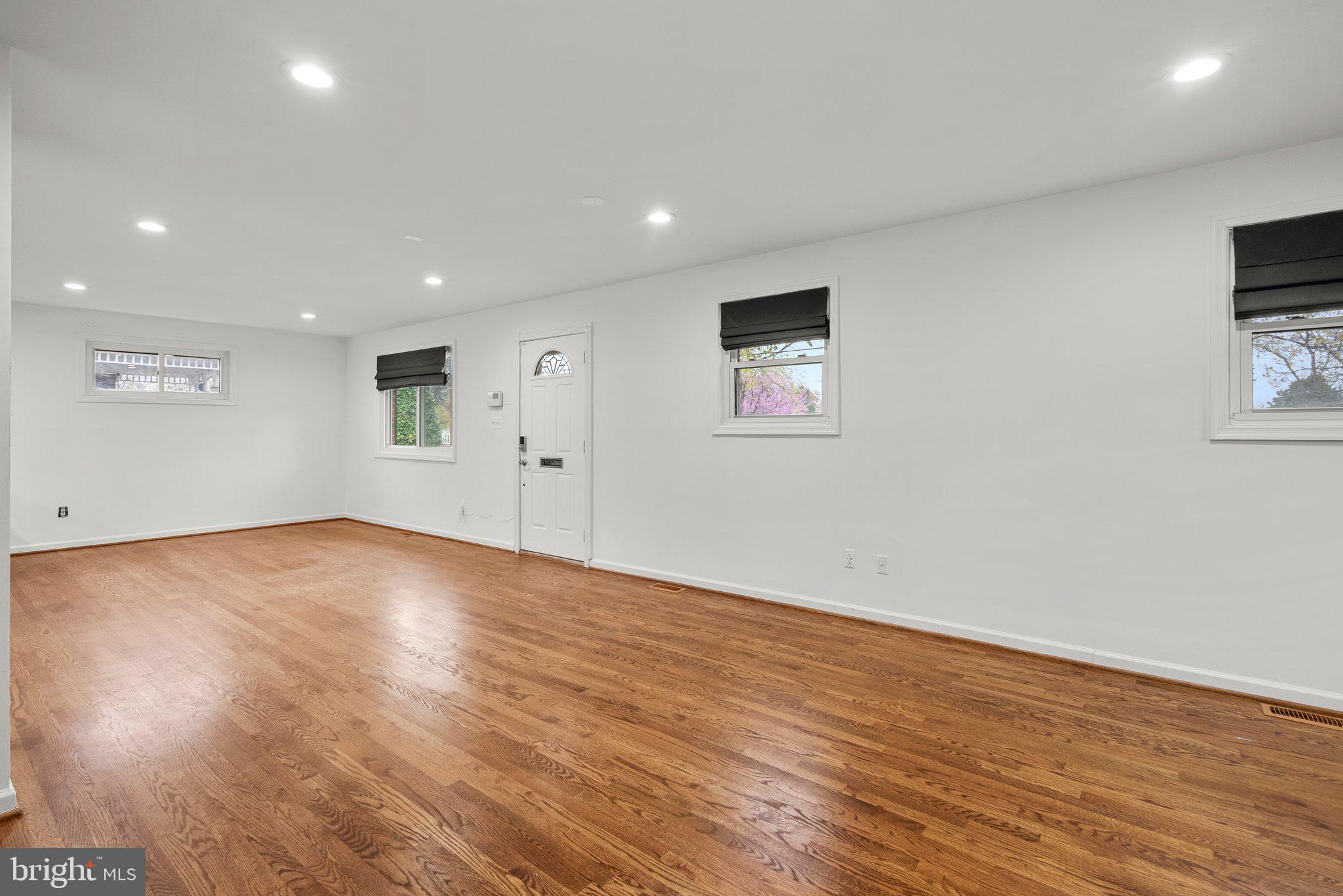 RANDOLPH HILLS - Residential Lease