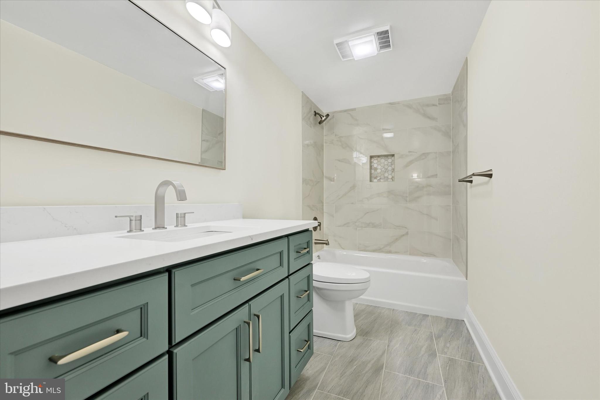 WINTHROP HOUSE - Residential