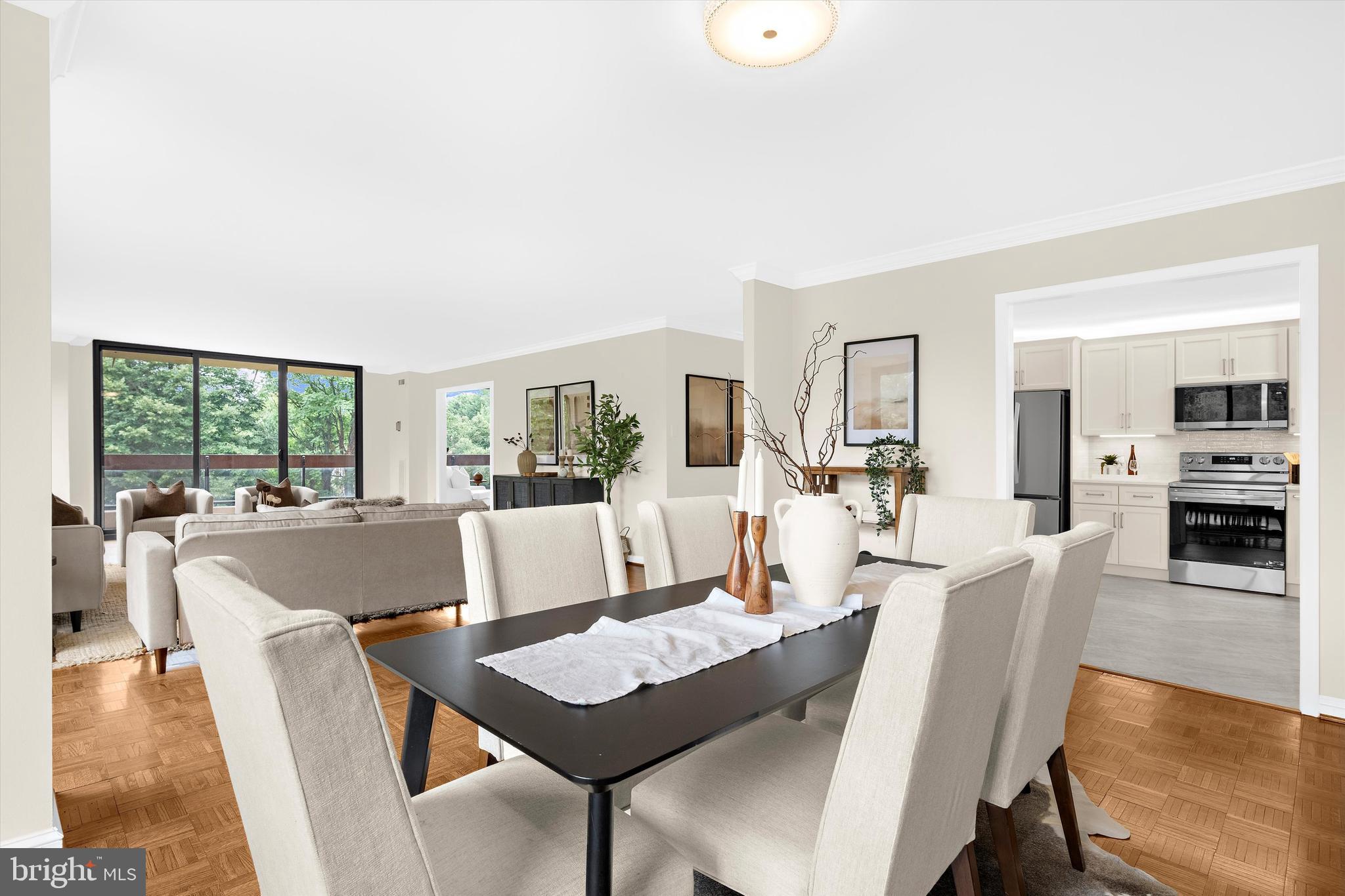 WINTHROP HOUSE - Residential