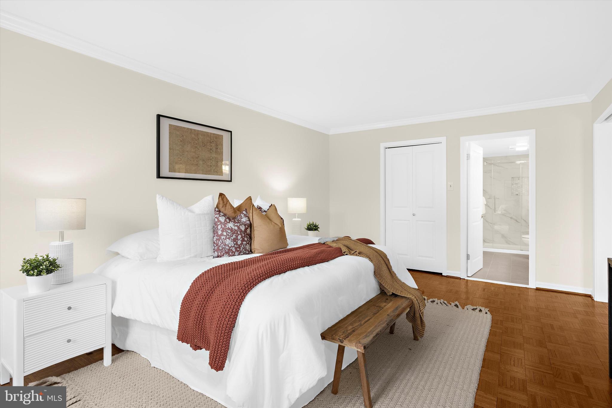 WINTHROP HOUSE - Residential