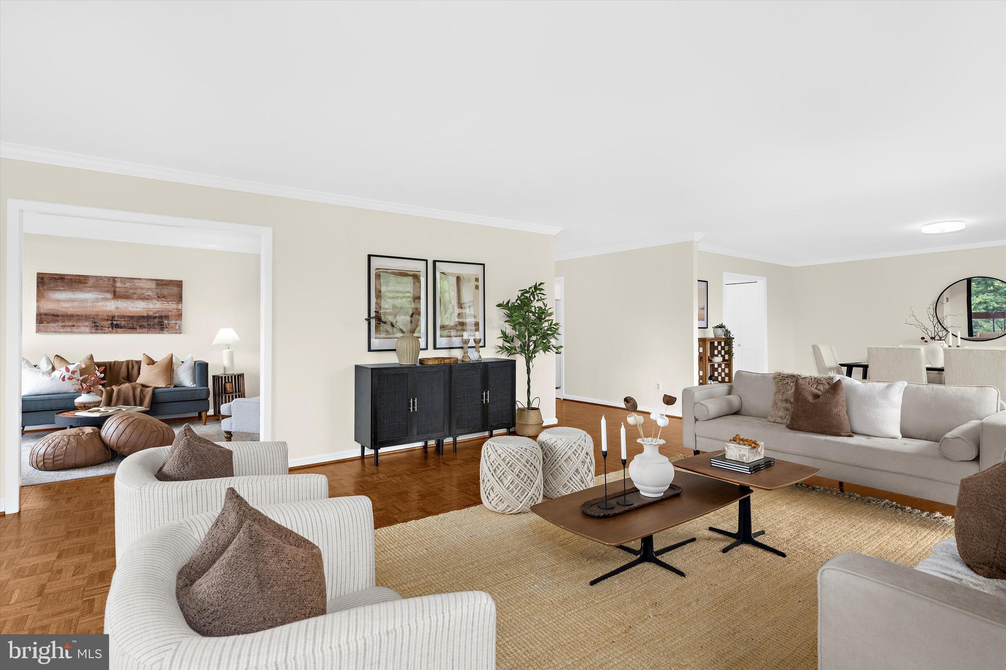 WINTHROP HOUSE - Residential