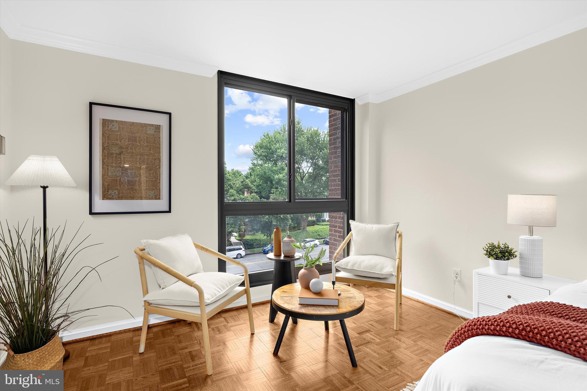 WINTHROP HOUSE - Residential