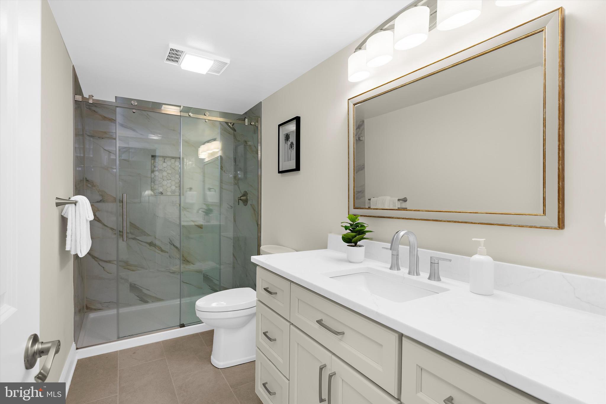 WINTHROP HOUSE - Residential