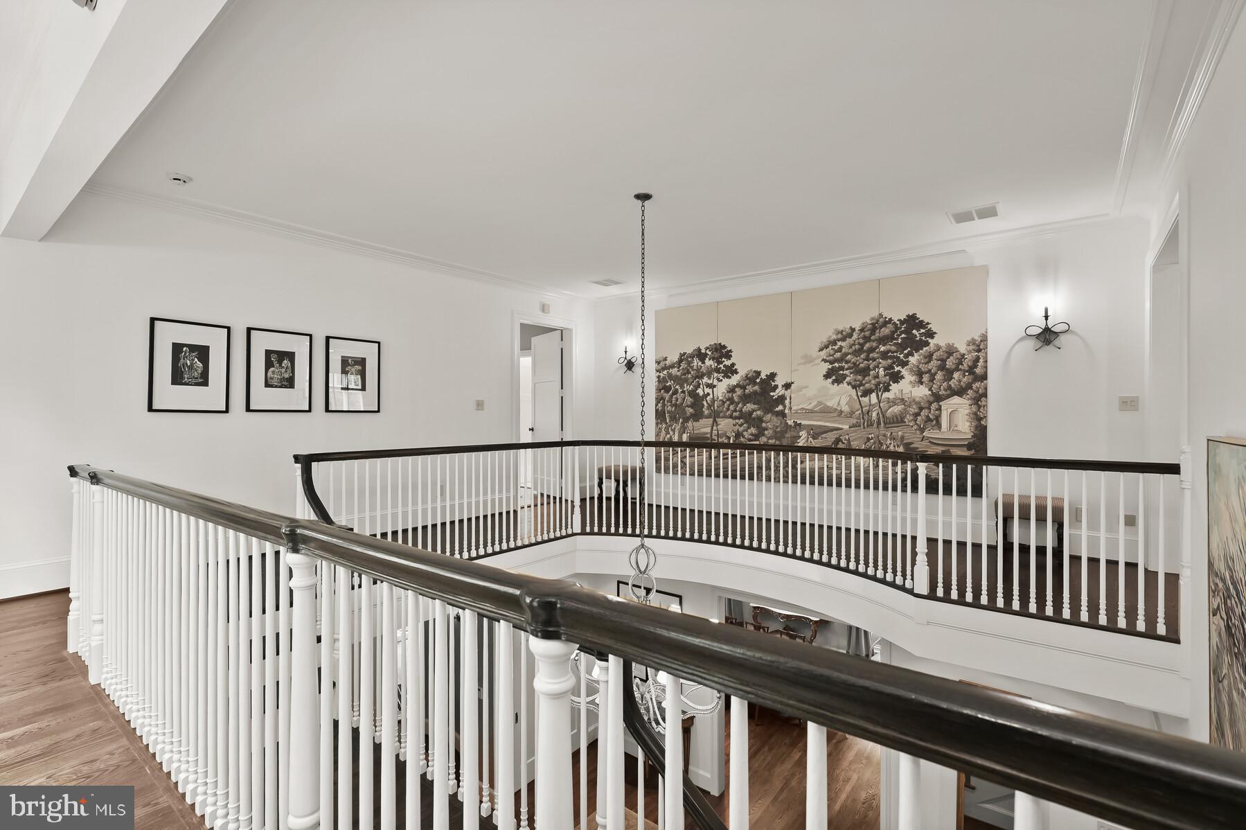 POTOMAC VILLAGE - Residential