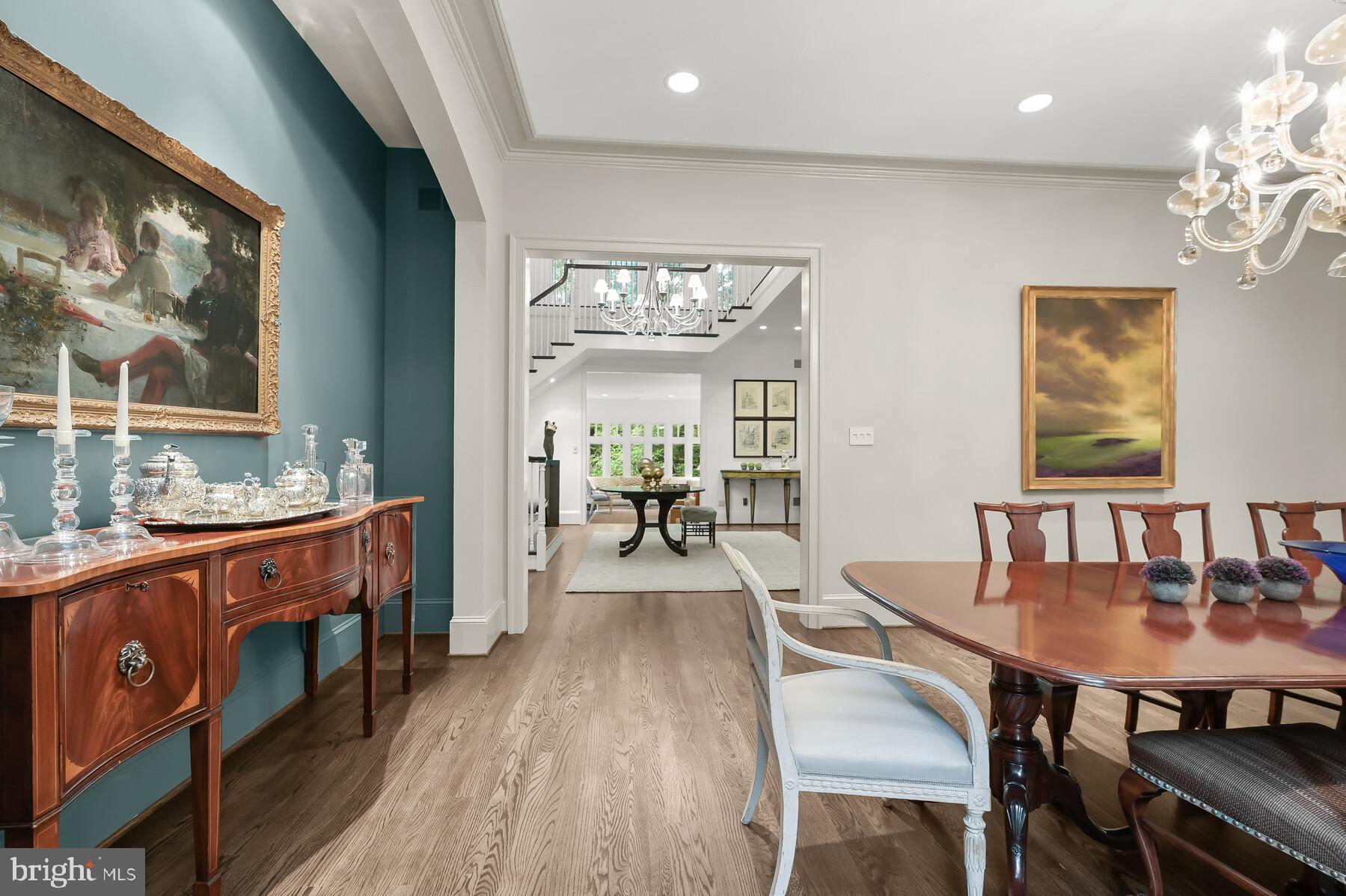 POTOMAC VILLAGE - Residential