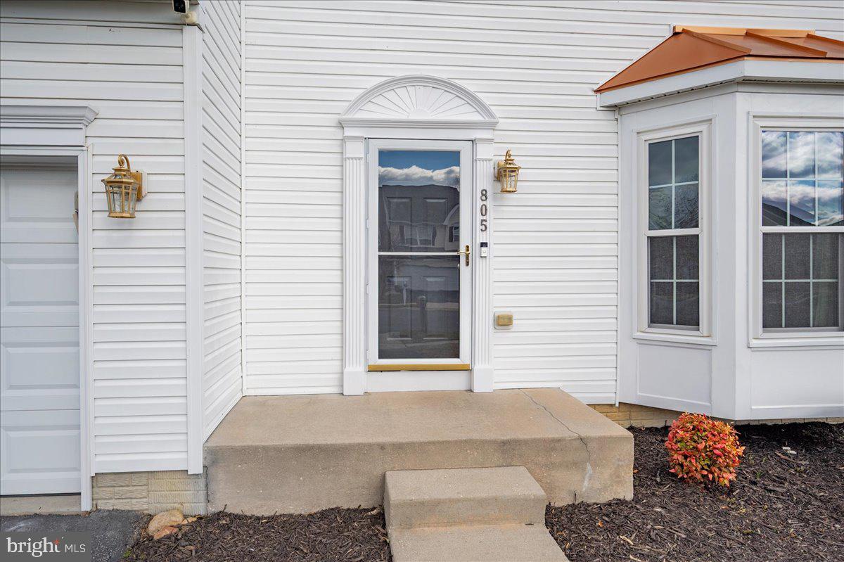 805 BARCELONA STREET