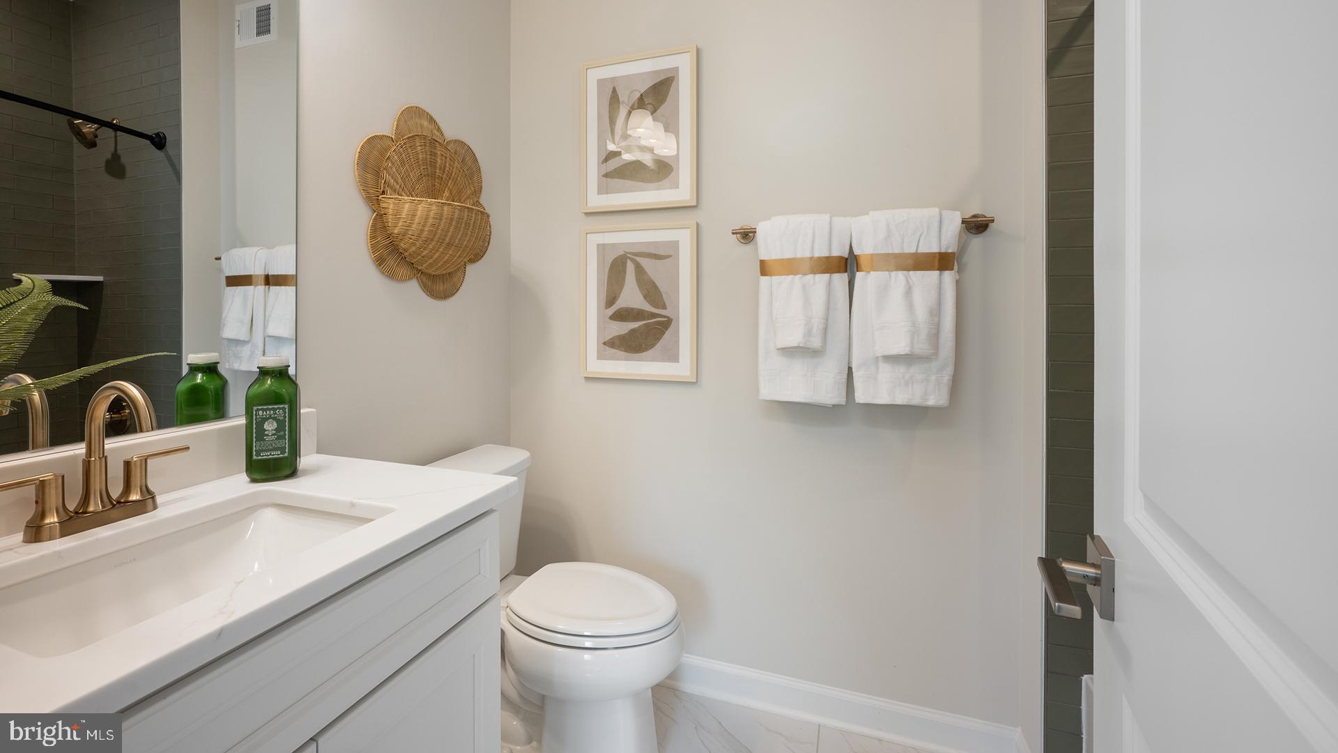 QUARTER BRANCH - Residential