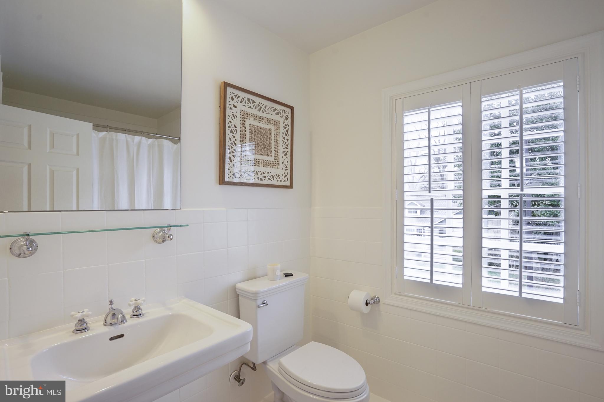 WESTMORELAND HILLS - Residential