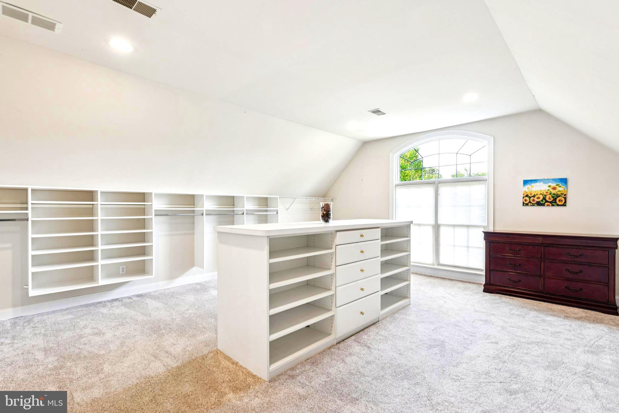 HEILBRON - Residential