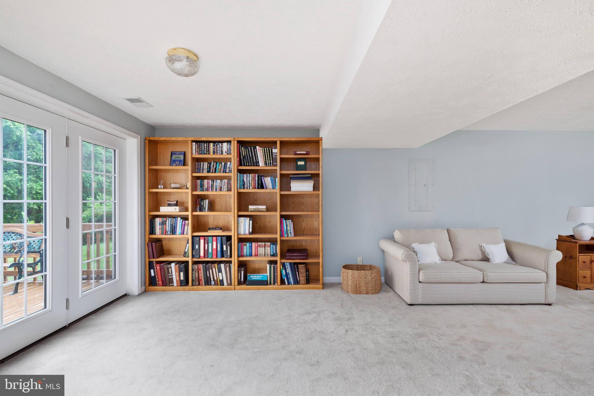 KINCAID FOREST - Residential