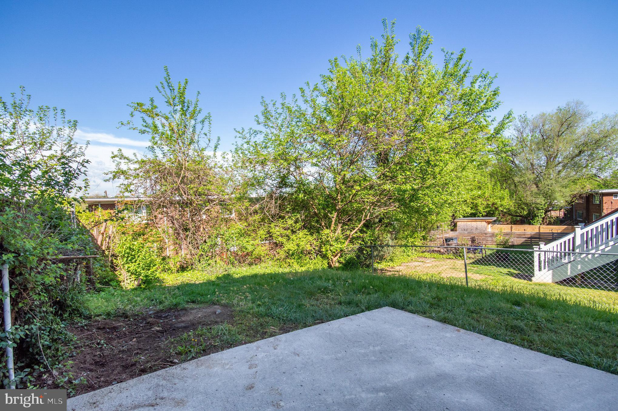 GLASSMANOR - Residential