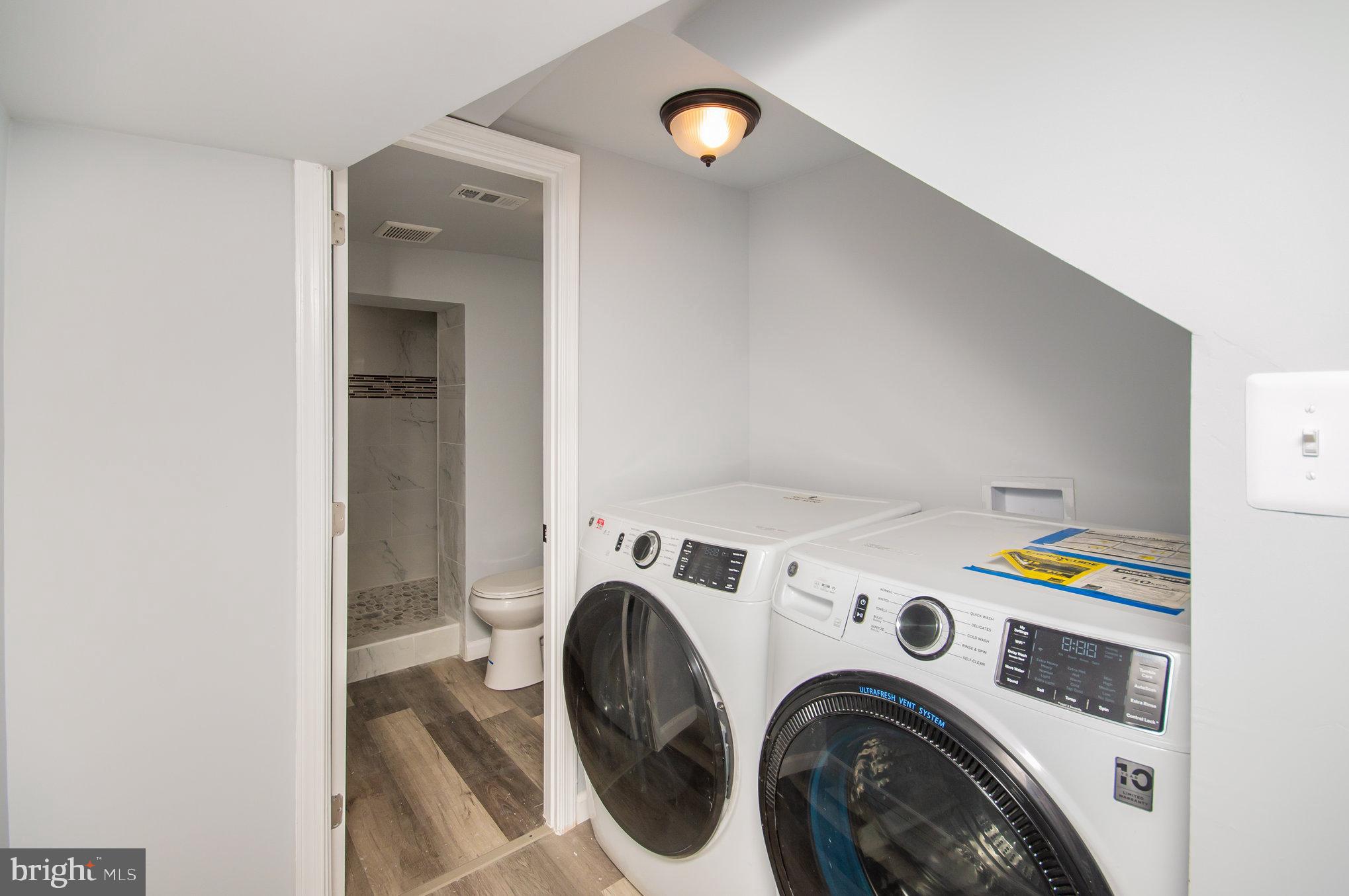 GLASSMANOR - Residential