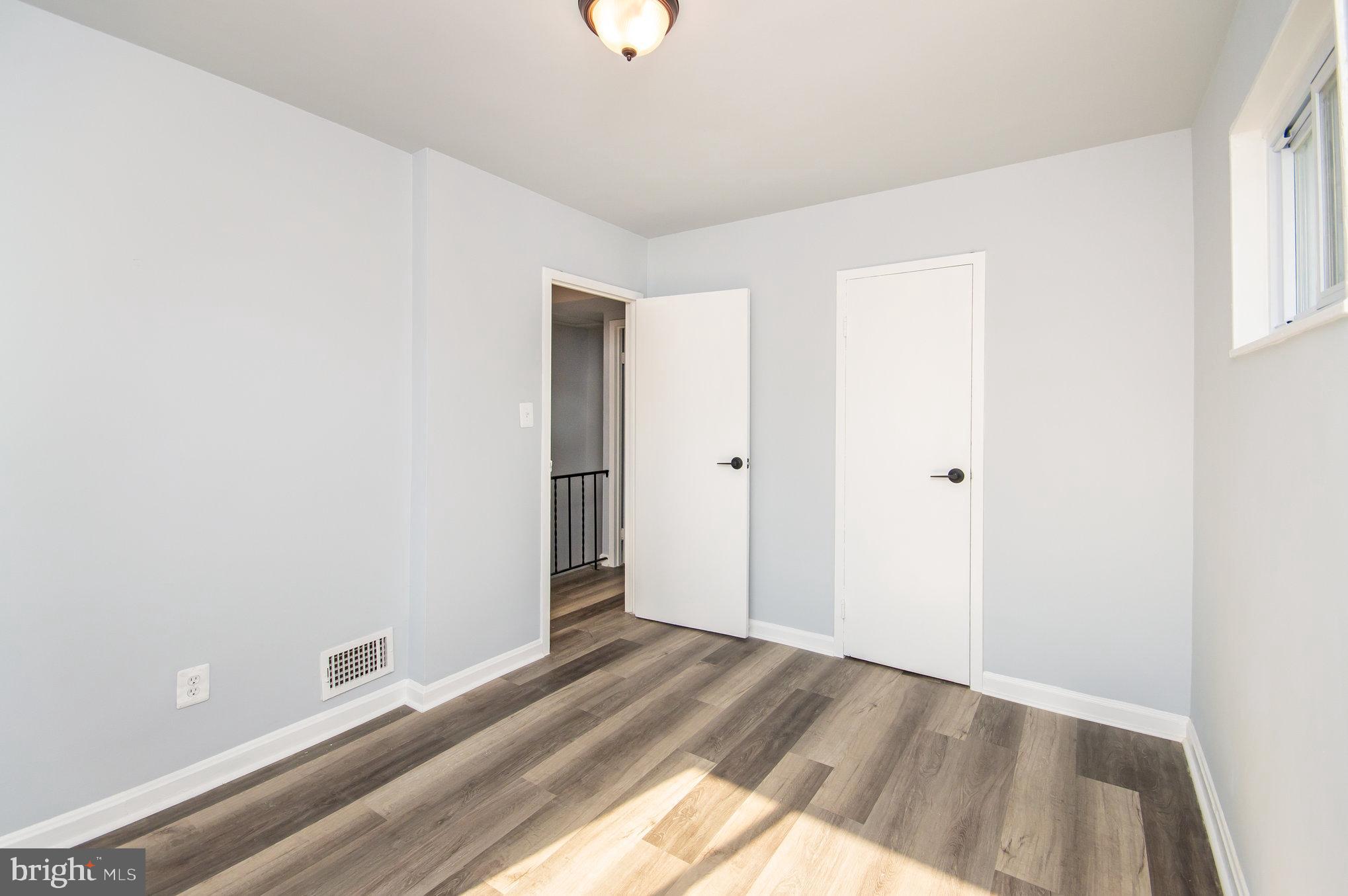 GLASSMANOR - Residential