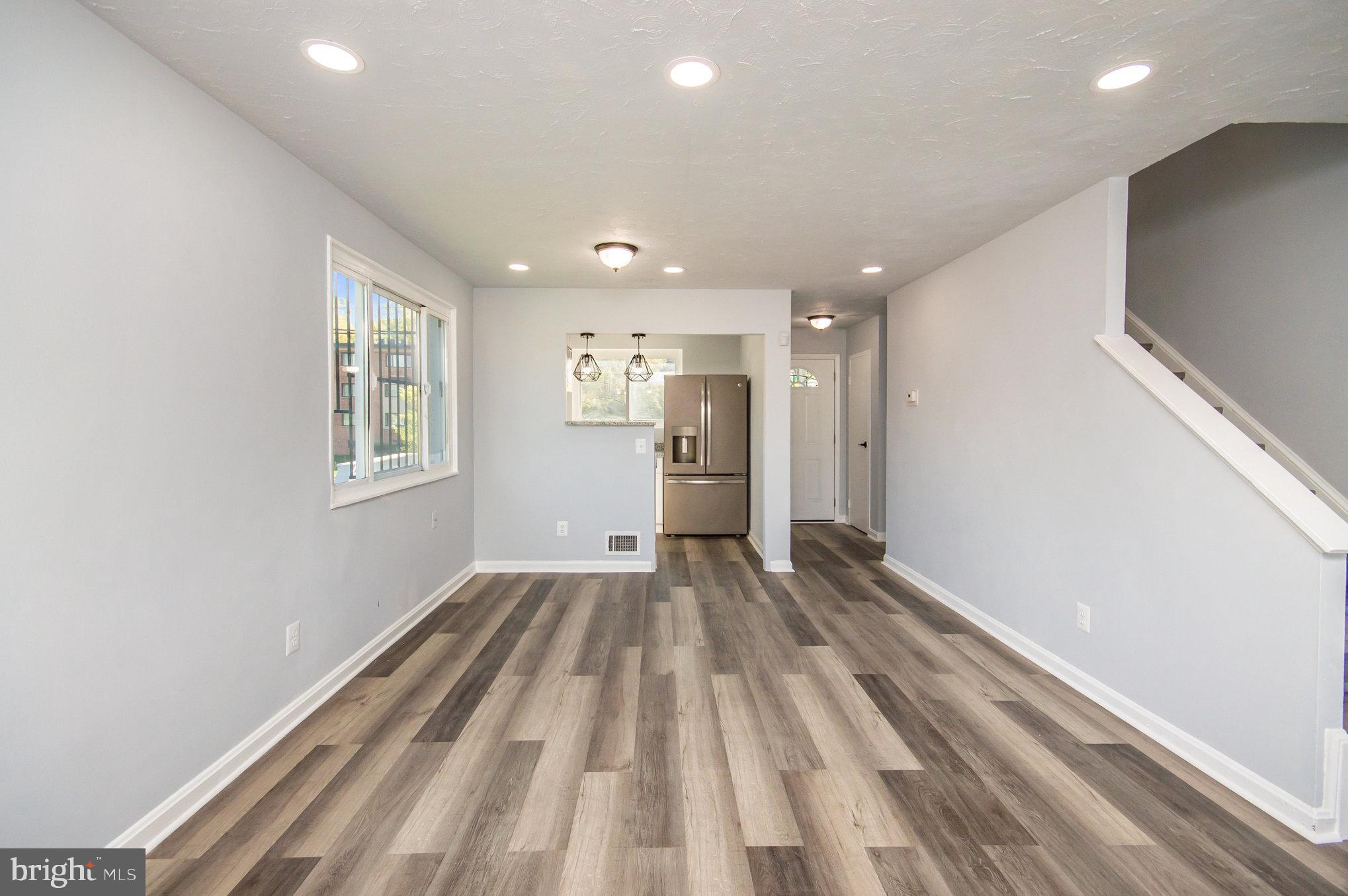 GLASSMANOR - Residential