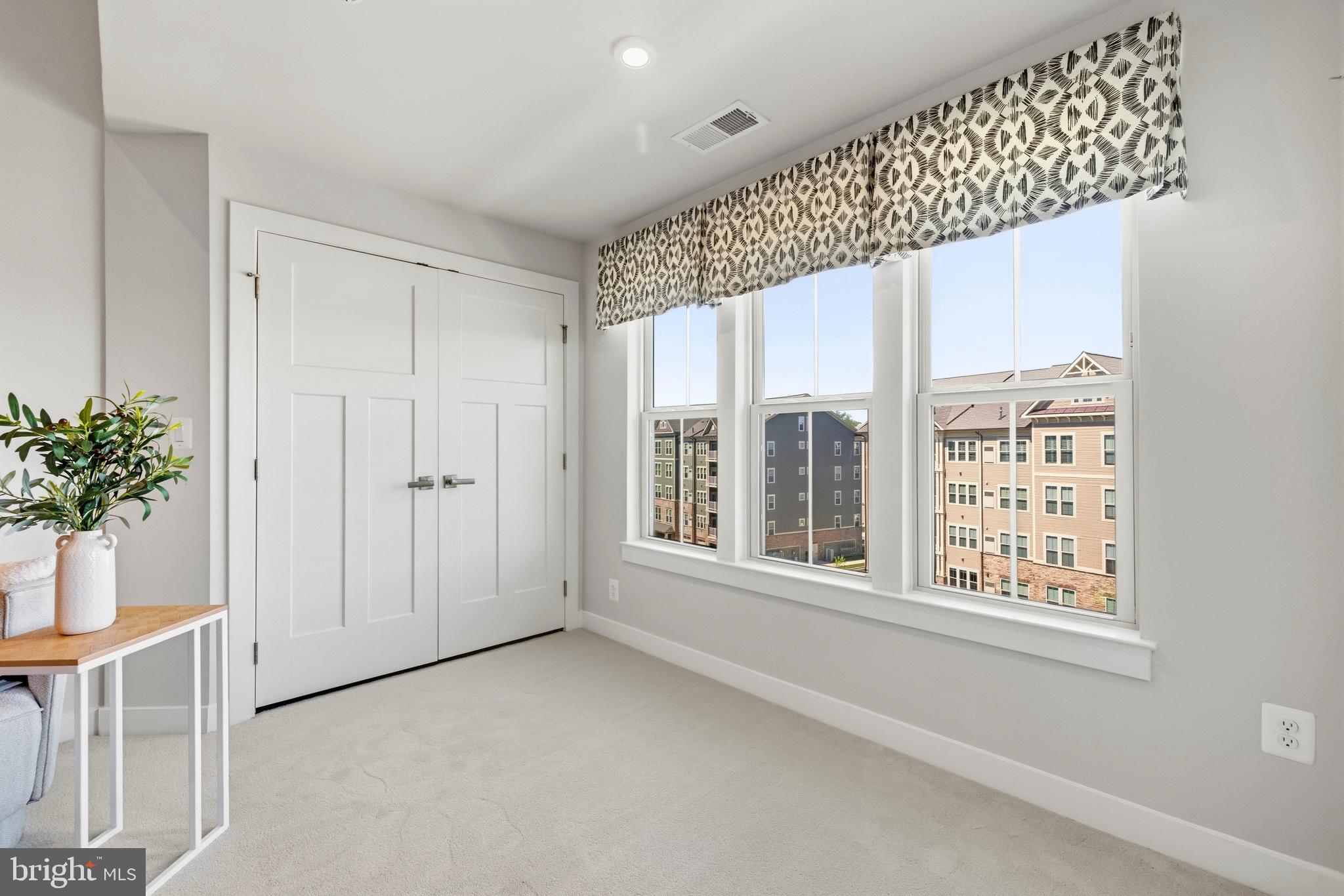 THE WOODLANDS - Residential