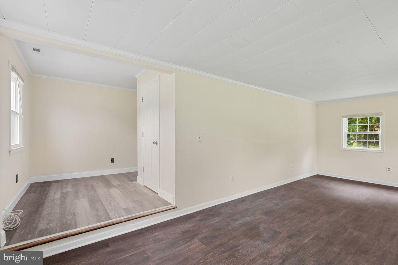 OVERBROOK MANOR - Residential