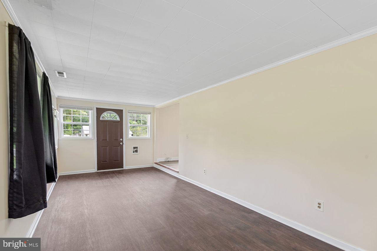 OVERBROOK MANOR - Residential