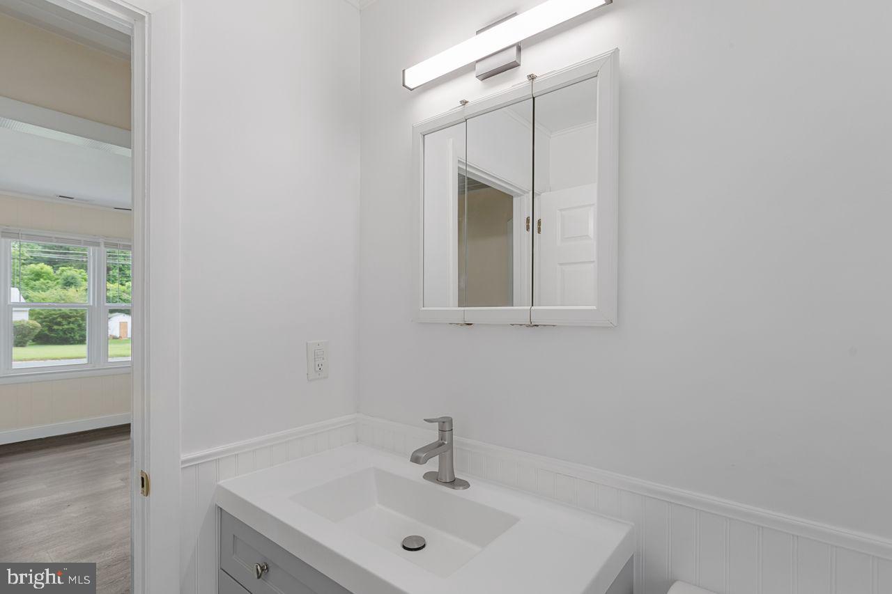 OVERBROOK MANOR - Residential