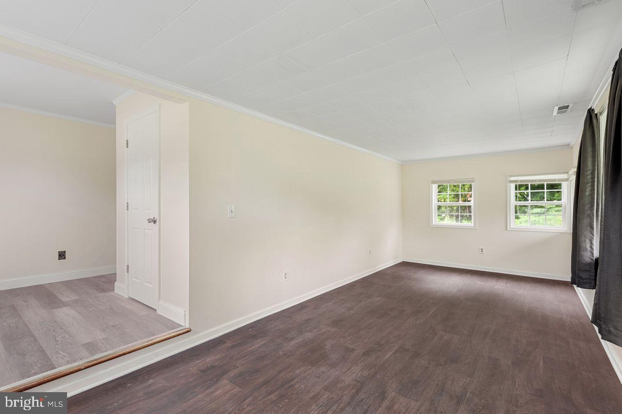 OVERBROOK MANOR - Residential