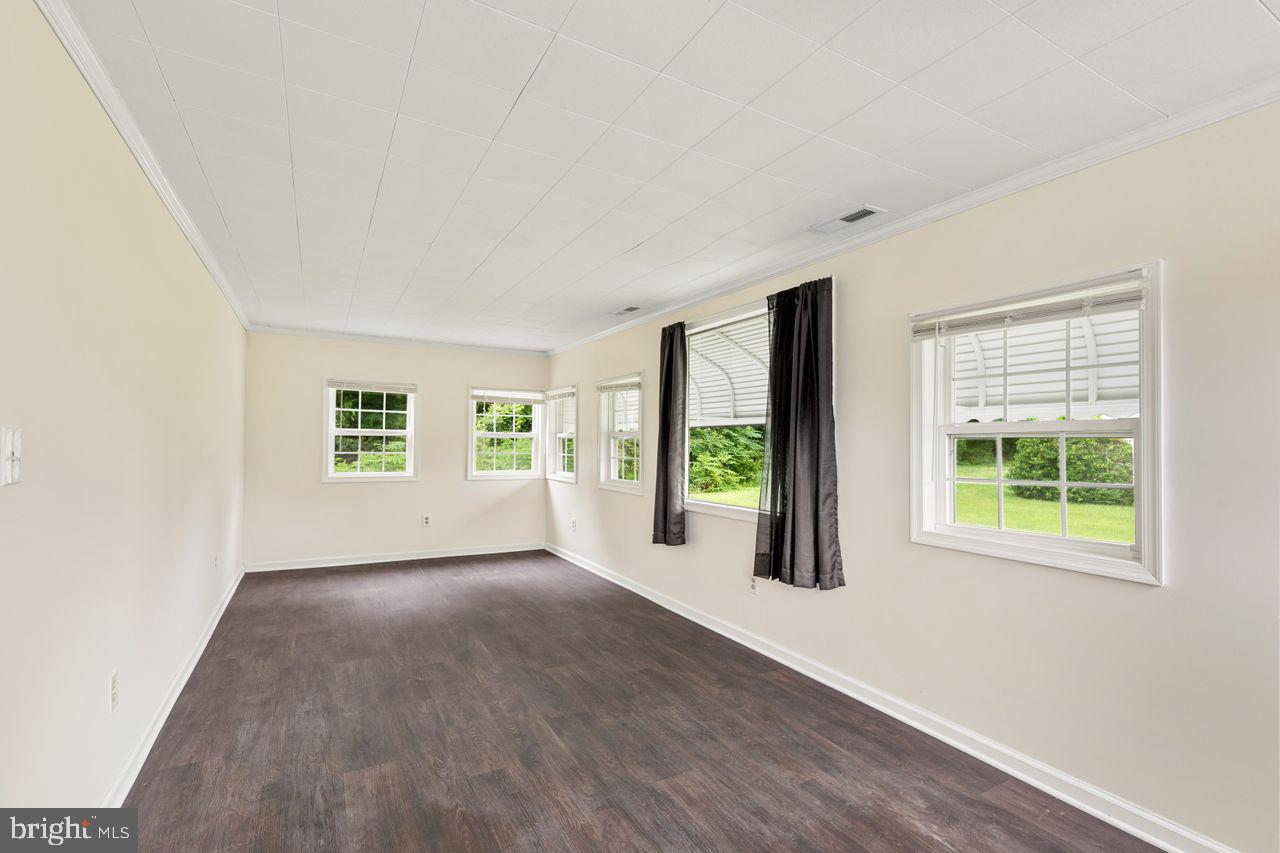 OVERBROOK MANOR - Residential