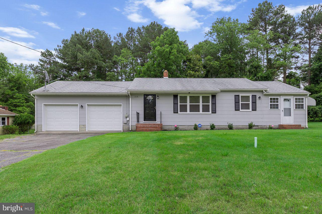 OVERBROOK MANOR - Residential